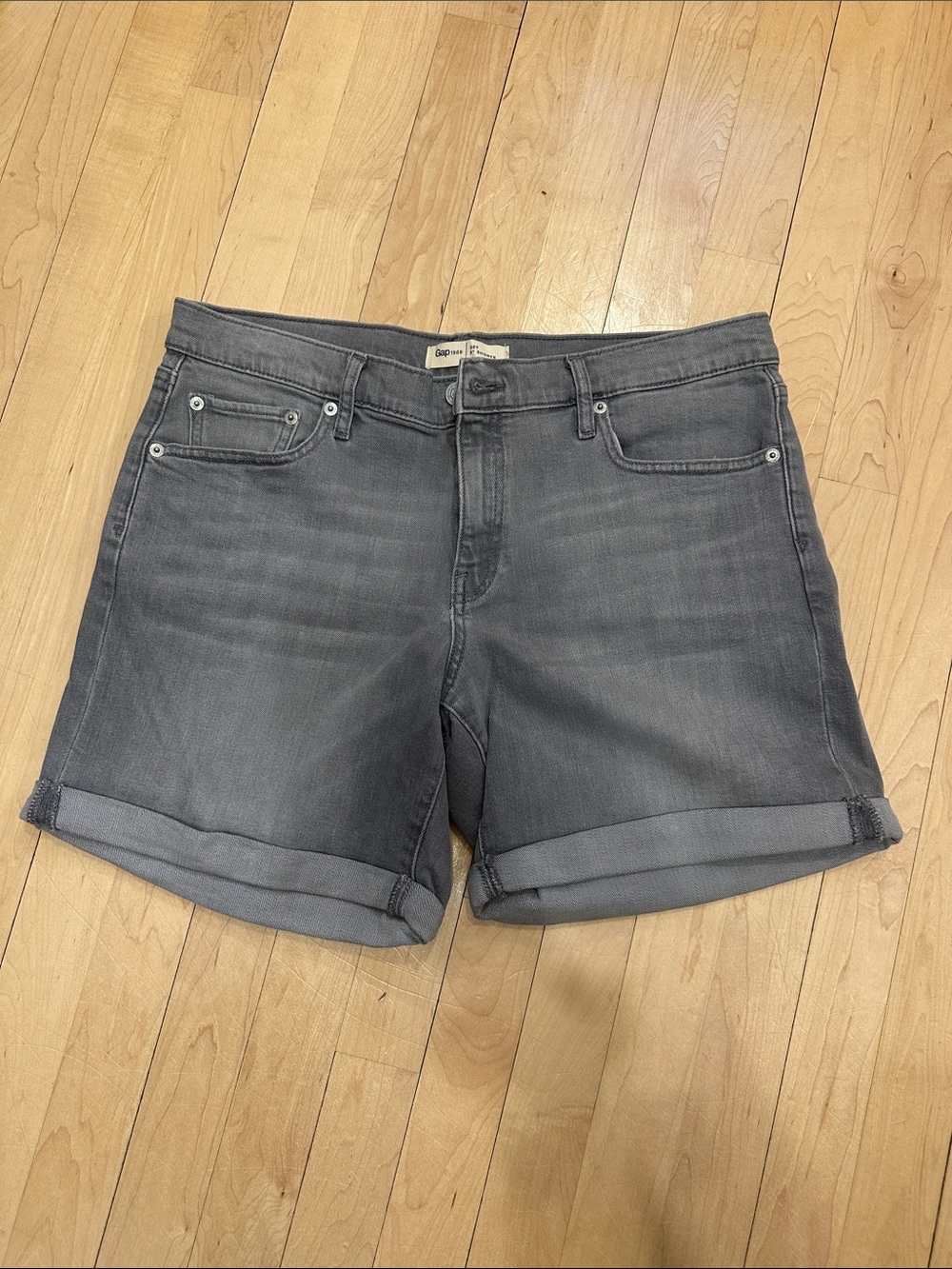 GAP Women's Washed Gray Rolled Cuff Denim Shorts